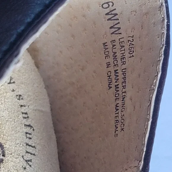 Softspots Softly Comfortable Women's Dress Shoes. Size 6WW - Picture 7 of 7